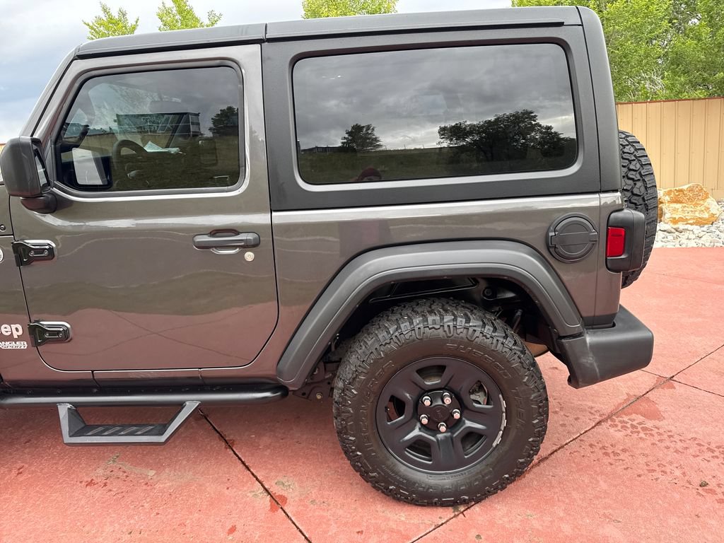 Used 2019 Jeep Wrangler Sport AWD/4WD image 29
