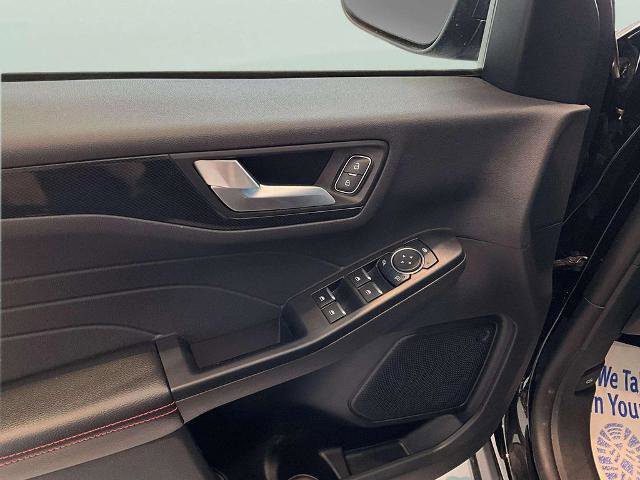Certified 2025 Ford Escape ST-Line image 15