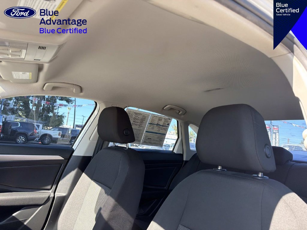 Used 2019 Volkswagen Jetta R-Line FWD image 16