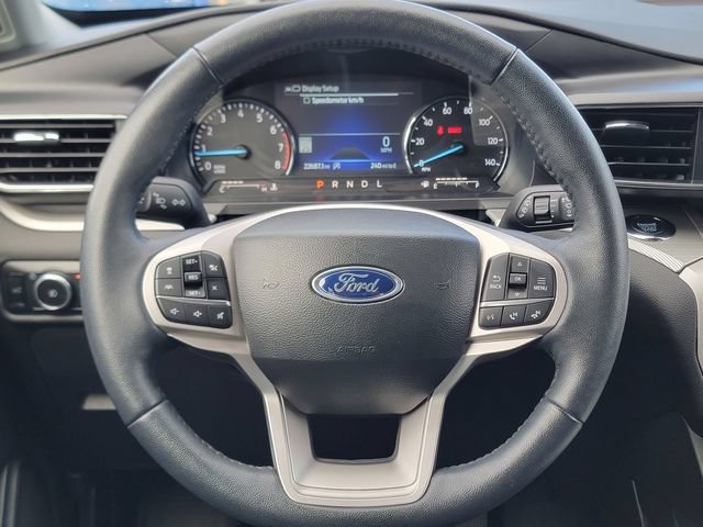 Certified 2023 Ford Explorer XLT w/ Equipment Group 202A AWD/4WD image 33