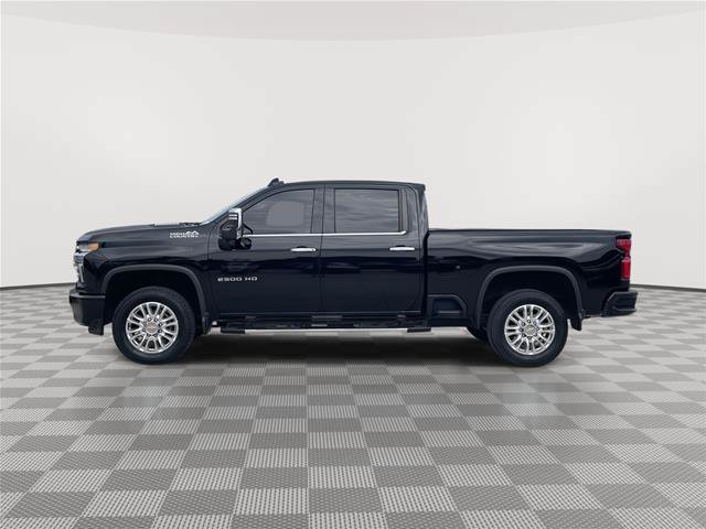 Used 2022 Chevrolet Silverado 2500 High Country AWD/4WD image 2