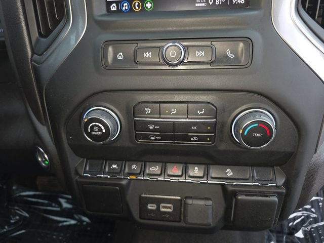 Used 2024 Chevrolet Silverado 1500 Custom Trail Boss w/ Dark Appearance Package AWD/4WD image 5