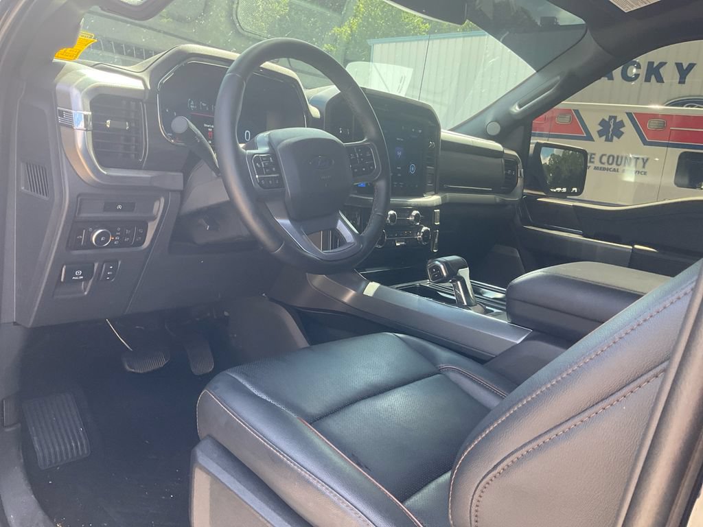 Certified 2025 Ford F150 Lariat w/ Equipment Group 501A Mid AWD/4WD image 15