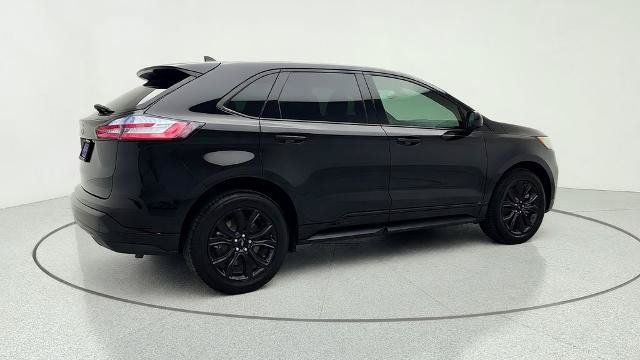 Certified 2023 Ford Edge SE w/ Black Appearance Package AWD/4WD image 8