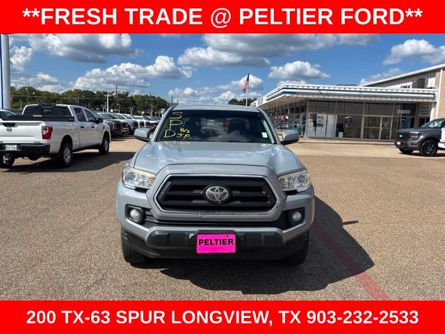 Used 2020 Toyota Tacoma SR5 RWD image 2
