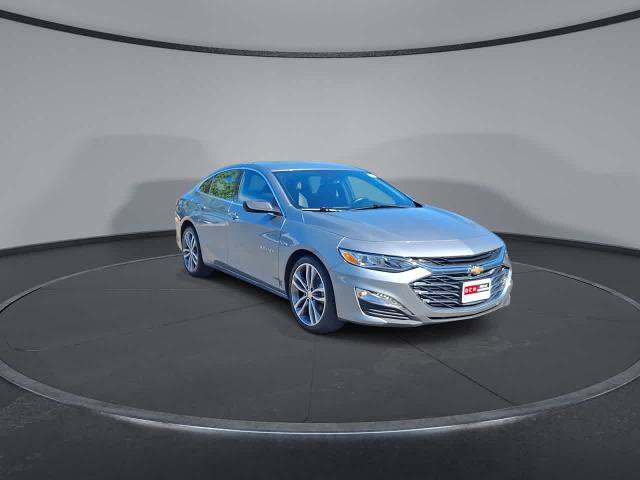 Used 2024 Chevrolet Malibu LT FWD image 2