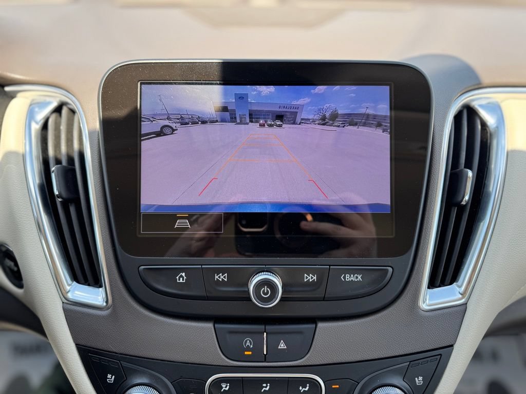 Used 2024 Chevrolet Malibu LT FWD image 23