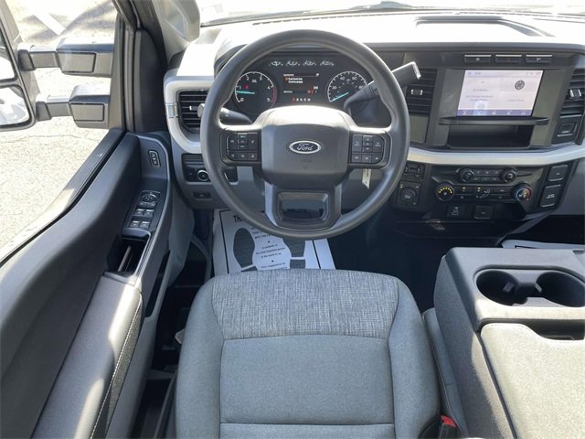 Certified 2024 Ford F350 XLT image 12