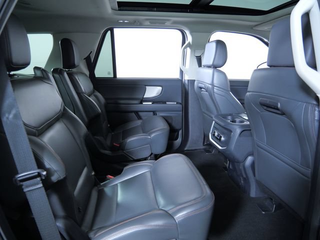 Certified 2025 Ford Expedition Active AWD/4WD image 13