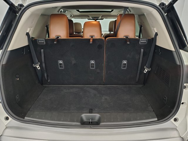 Used 2023 Nissan Pathfinder Platinum AWD/4WD image 18
