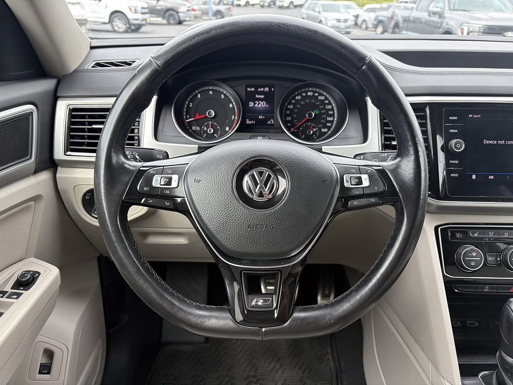Used 2018 Volkswagen Atlas SEL w/ R-Line Package AWD/4WD image 22