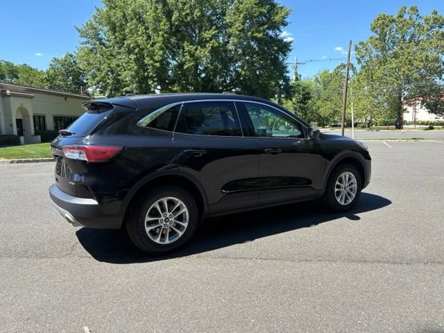 Certified 2022 Ford Escape SE w/ Convenience Package AWD/4WD image 4
