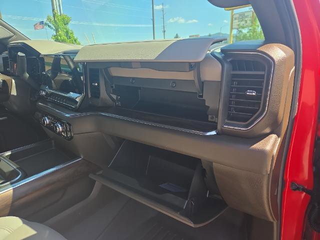 Used 2024 GMC Sierra 2500 SLT w/ SLT Premium Package AWD/4WD image 33