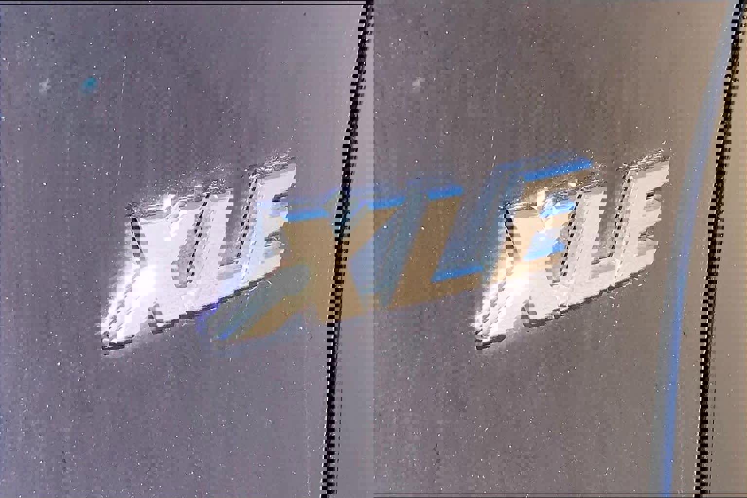 Used 2024 Toyota RAV4 XLE Premium image 12