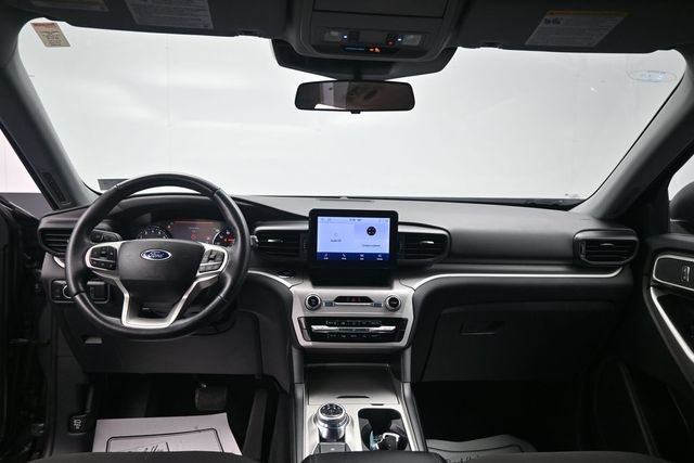 Certified 2023 Ford Explorer XLT AWD/4WD image 8