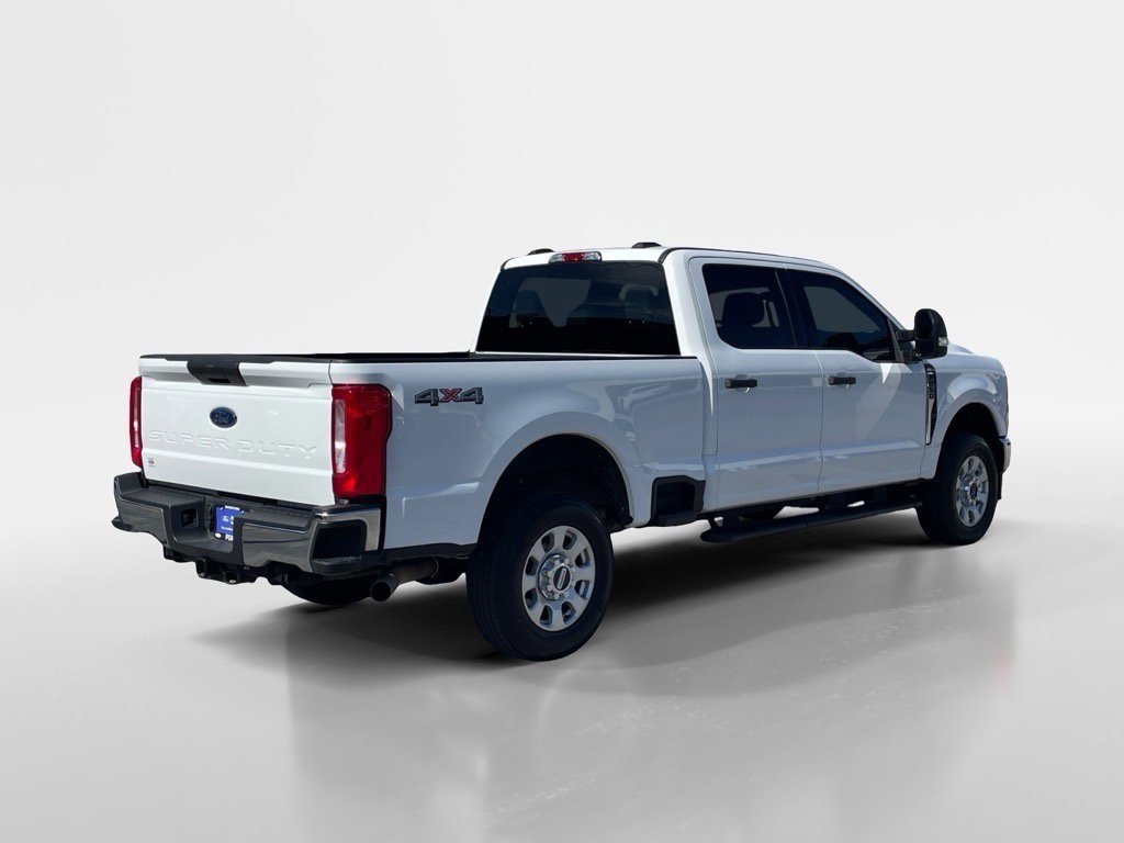 Certified 2024 Ford F250 XLT image 4