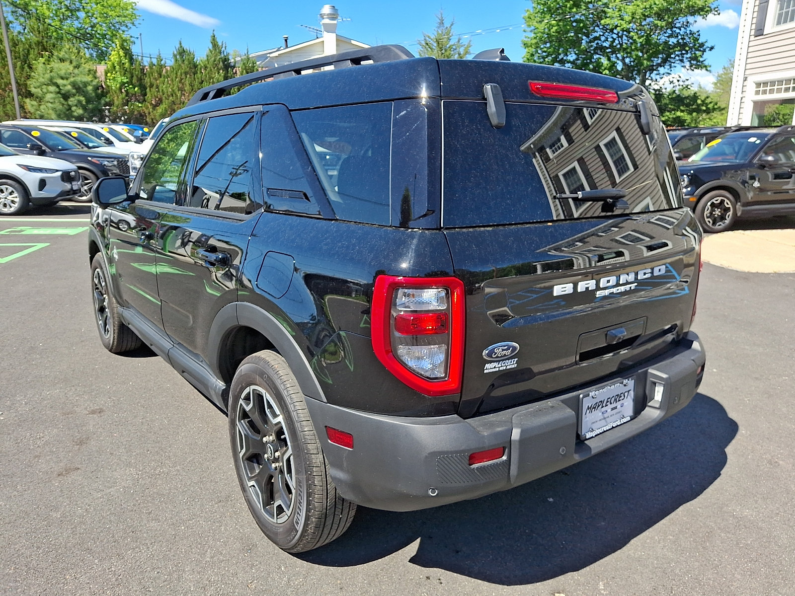 Certified 2025 Ford Bronco Sport Outer Banks w/ Outer Banks Tech Package+ AWD/4WD image 7