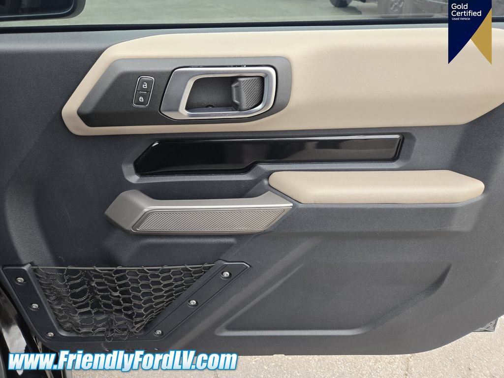 Certified 2022 Ford Bronco Wildtrak AWD/4WD image 18