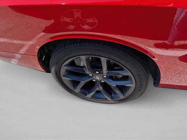 Used 2022 Dodge Challenger GT w/ Blacktop Package RWD image 11