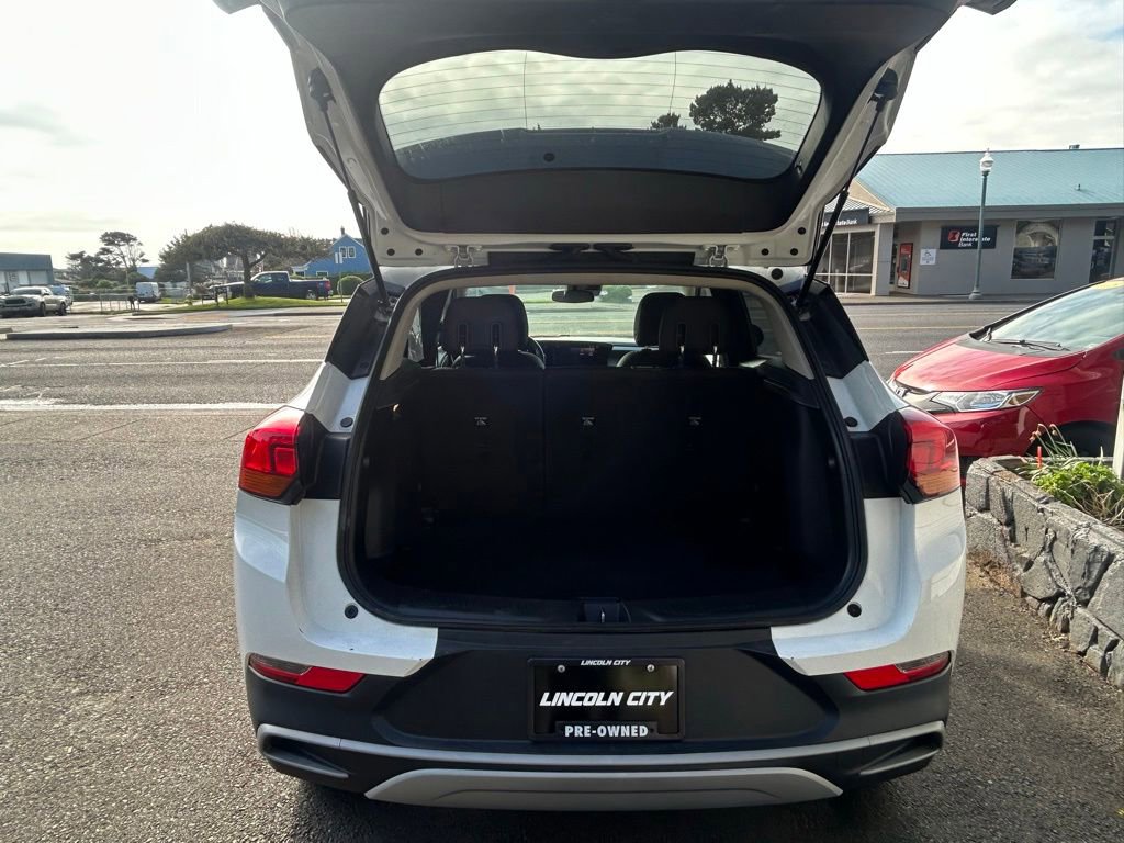 Used 2024 Buick Encore GX Preferred FWD image 32