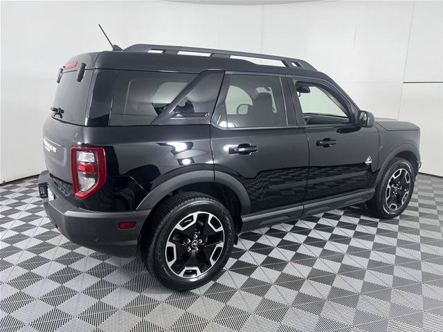 Certified 2023 Ford Bronco Sport Outer Banks AWD/4WD image 9