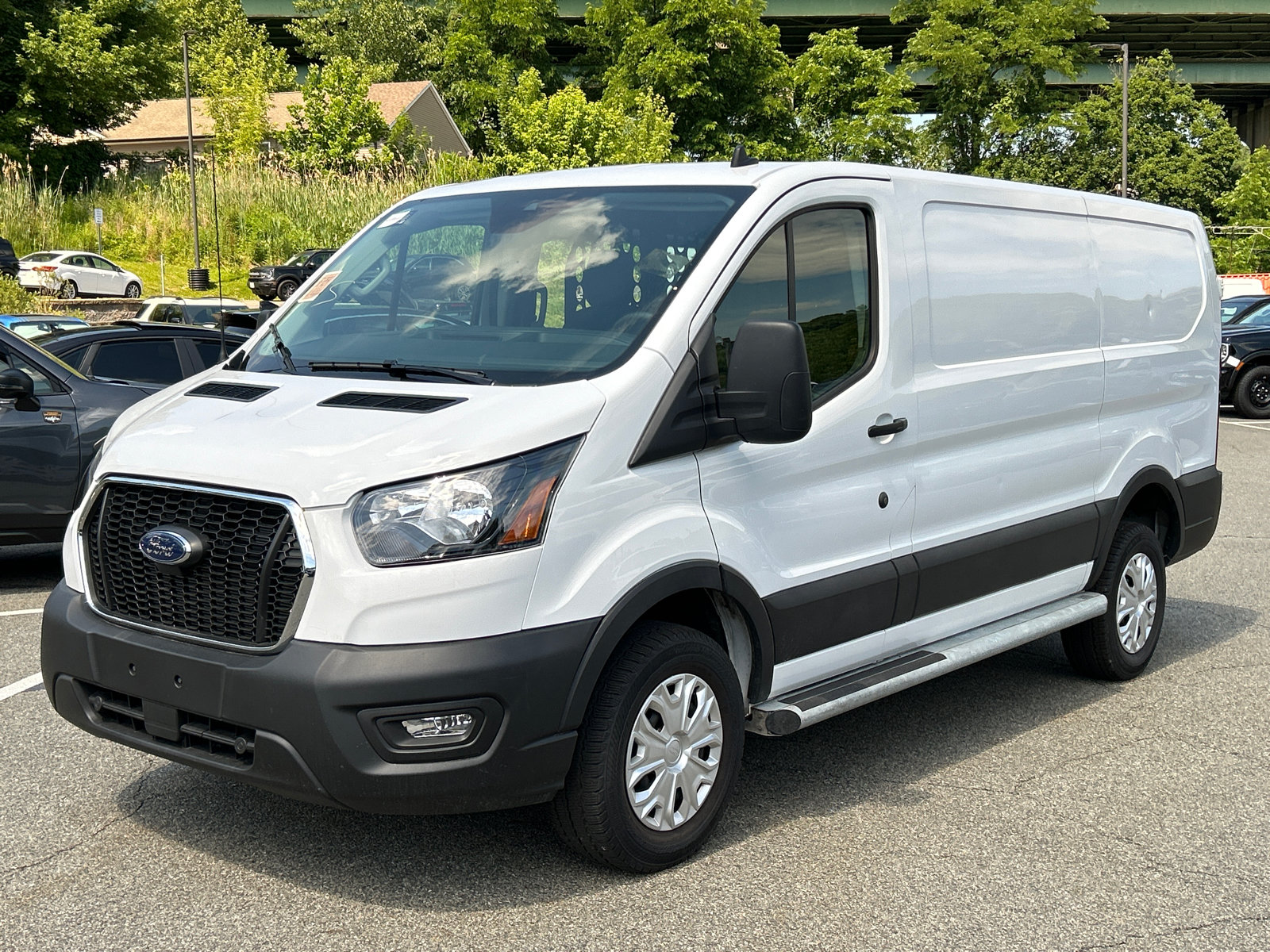 Certified 2025 Ford Transit 250 Low Roof w/ Exterior Upgrade Package RWD image 3