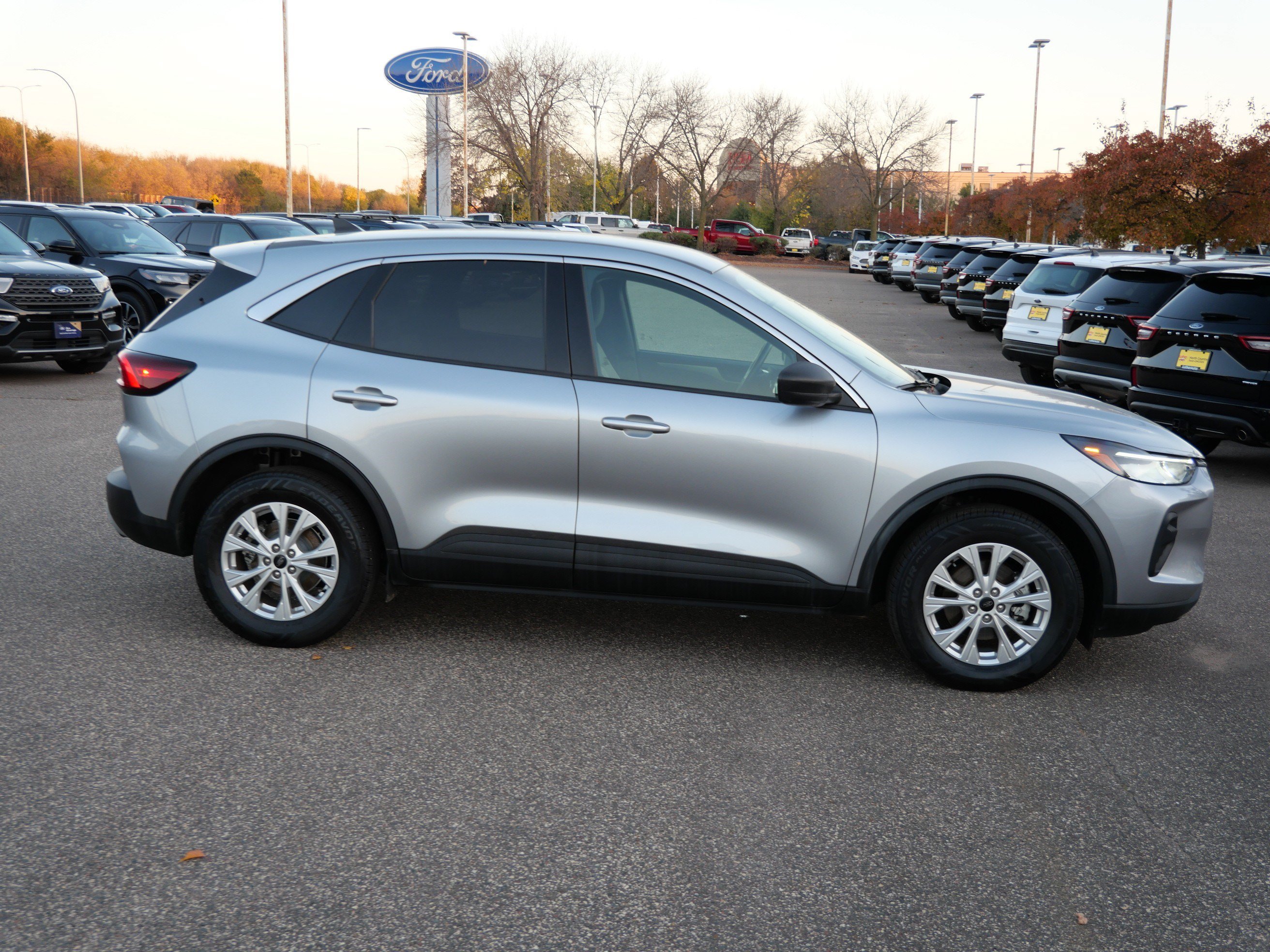 Certified 2018 Ford Escape S FWD image 8