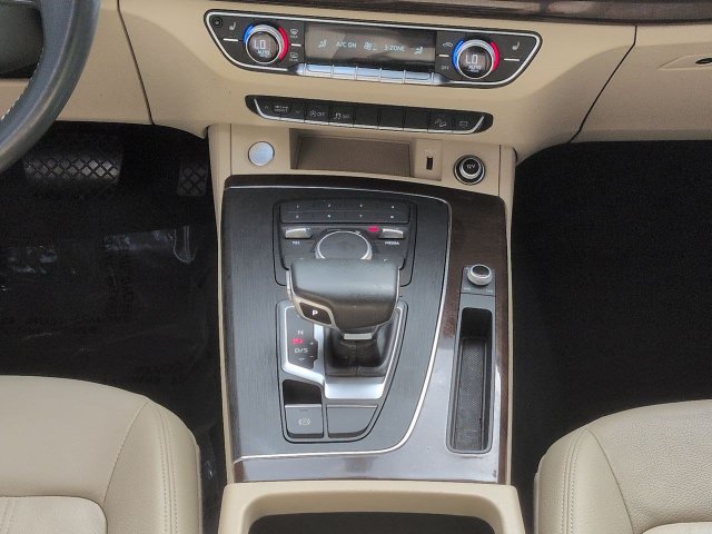 Used 2019 Audi Q5 2.0T Premium w/ Convenience Package AWD/4WD image 20