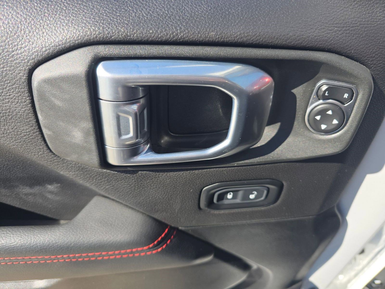 Used 2023 Jeep Gladiator Rubicon w/ LED Lighting Group image 20