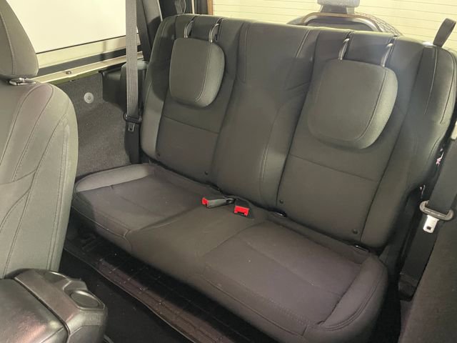 Used 2021 Jeep Wrangler Sport AWD/4WD image 11