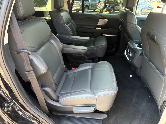 Certified 2025 Ford Expedition Active RWD image 17