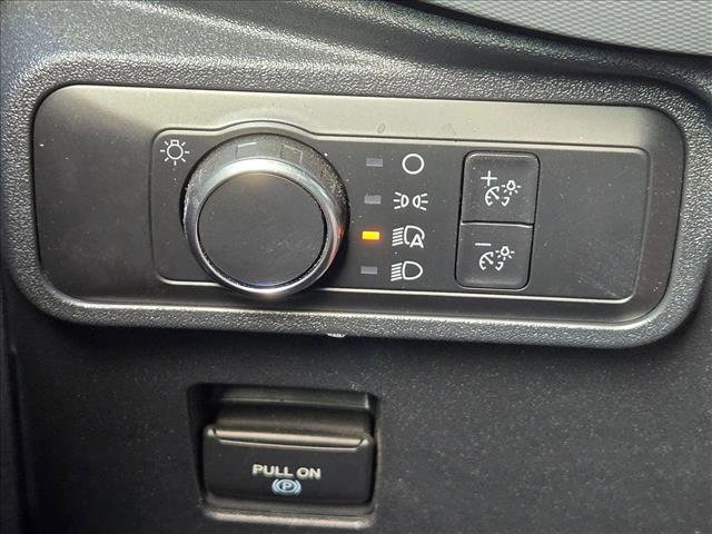 Certified 2022 Ford Bronco Black Diamond image 11