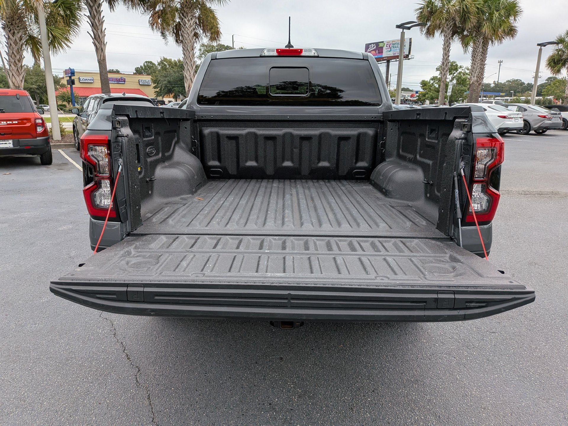 Certified 2025 Ford Ranger Lariat w/ FX4 Off-Road Package AWD/4WD image 15