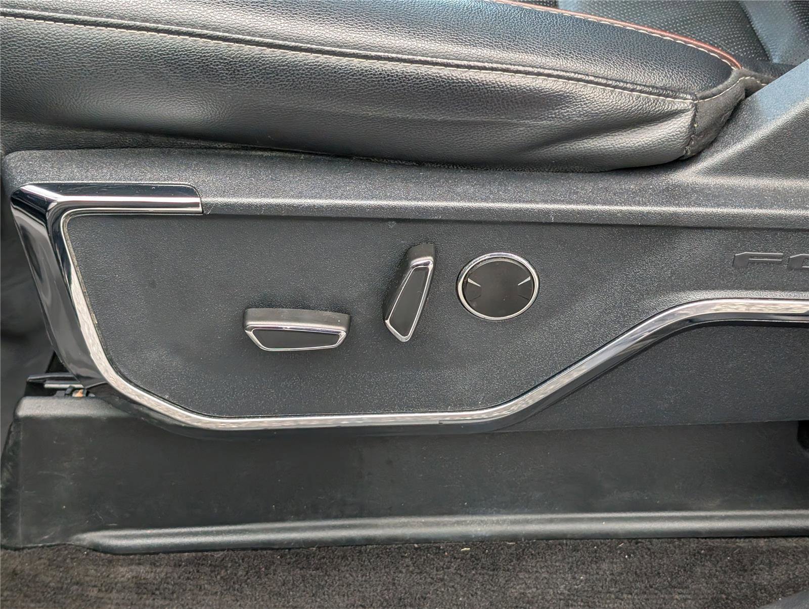 Certified 2023 Ford F150 Lariat w/ Equipment Group 502A High image 20