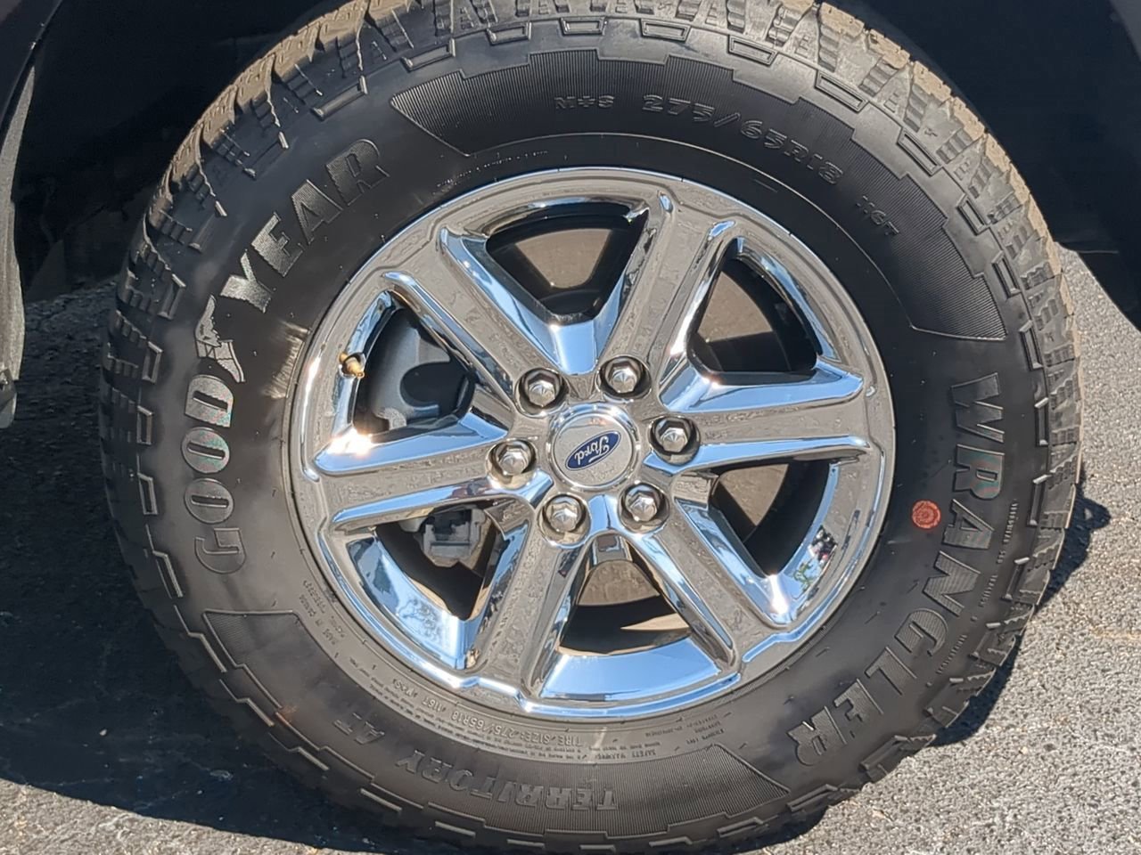 Certified 2025 Ford F150 XLT w/ Equipment Group 301A Standard image 11