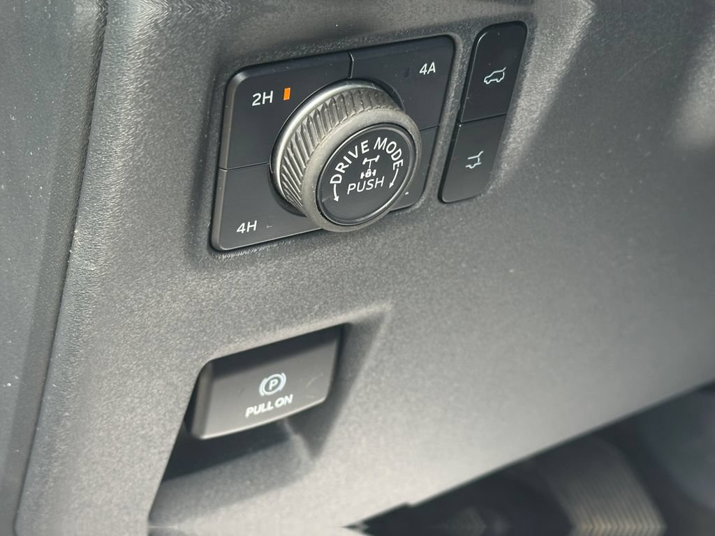 Certified 2025 Ford Expedition Tremor AWD/4WD image 23