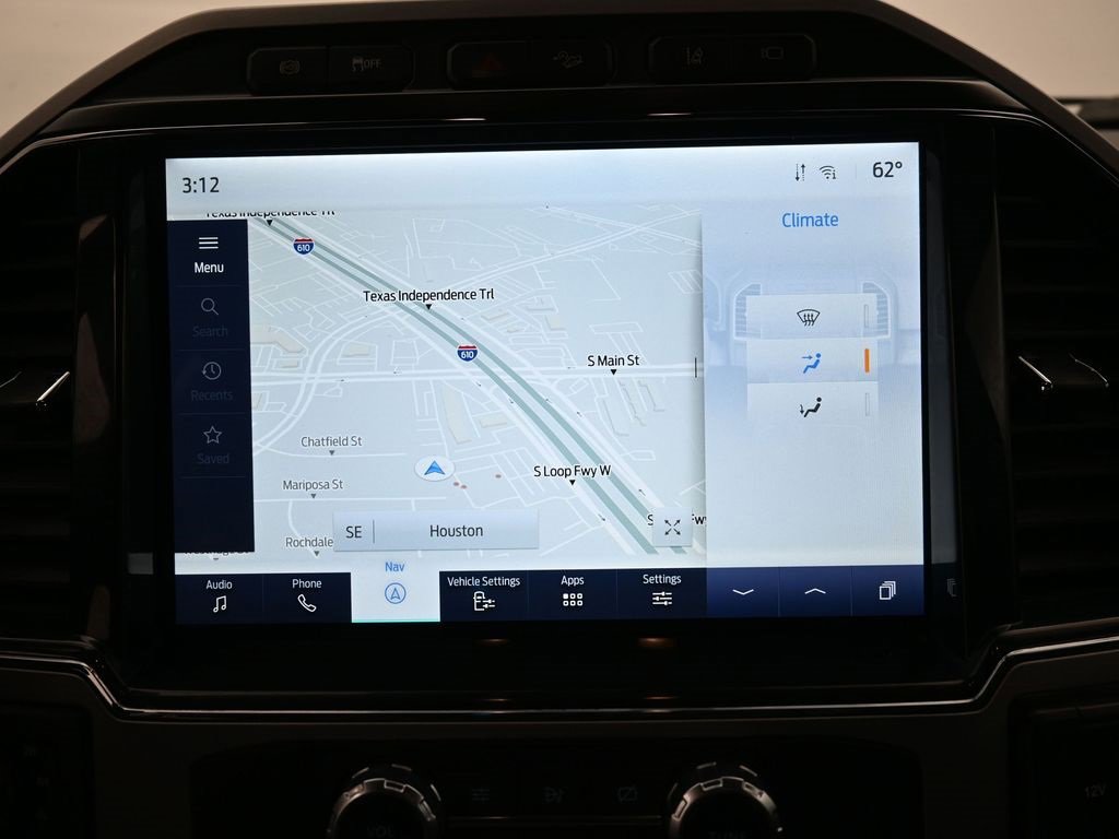 Certified 2022 Ford F350 Lariat w/ Lariat Ultimate Package image 4