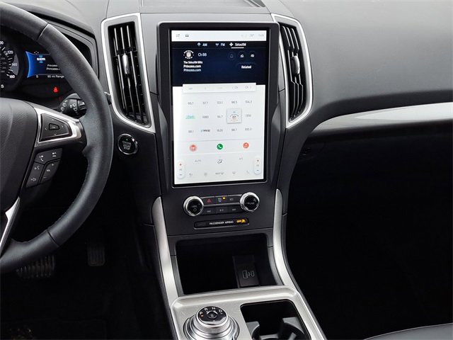 Certified 2024 Ford Edge SEL w/ Convenience Package image 27
