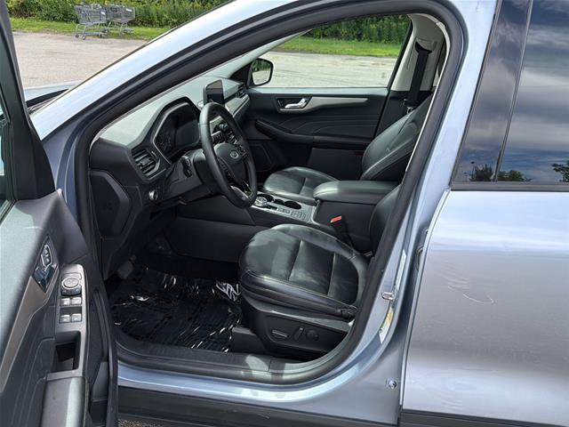 Certified 2022 Ford Escape SEL AWD/4WD image 12