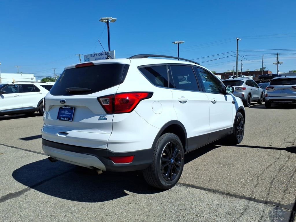 Certified 2019 Ford Escape SEL AWD/4WD image 5