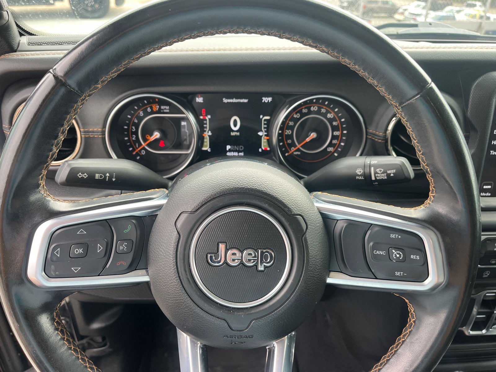 Used 2021 Jeep Gladiator Overland AWD/4WD image 17