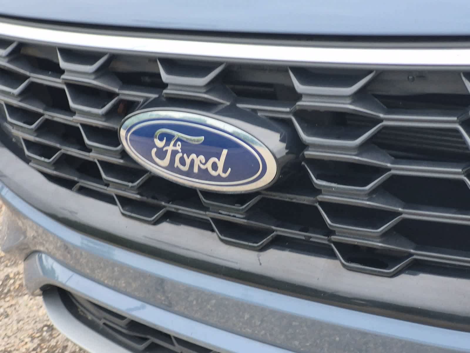 Certified 2024 Ford Escape ST-Line w/ Tech Pack #1 AWD/4WD image 12
