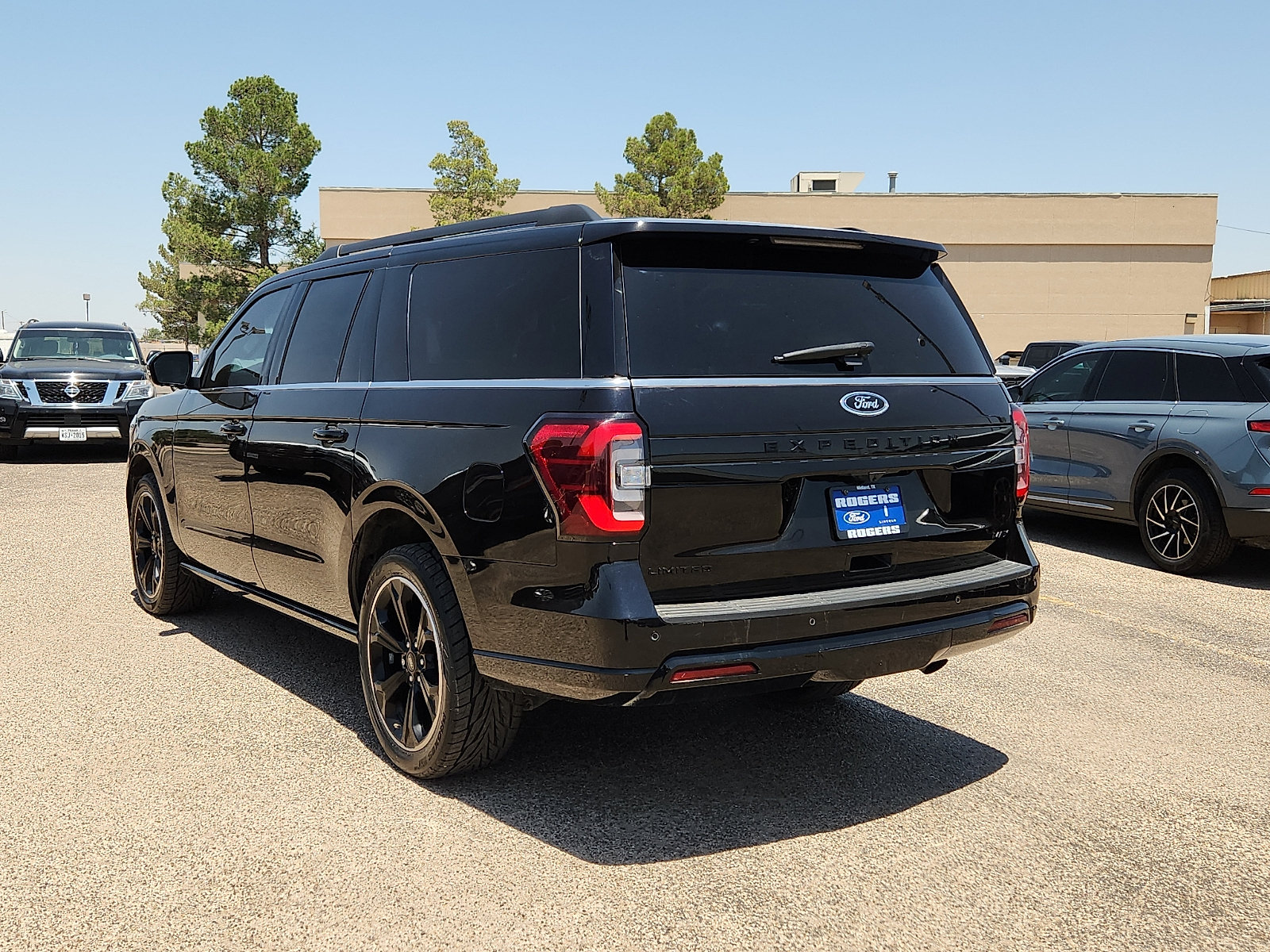 Certified 2024 Ford Expedition Max Limited AWD/4WD image 5