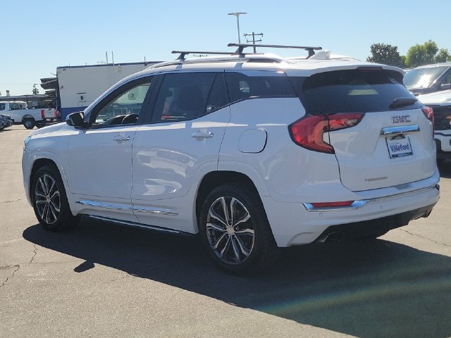 Used 2018 GMC Terrain Denali w/ LPO, 'HIT The Road' Package FWD image 2