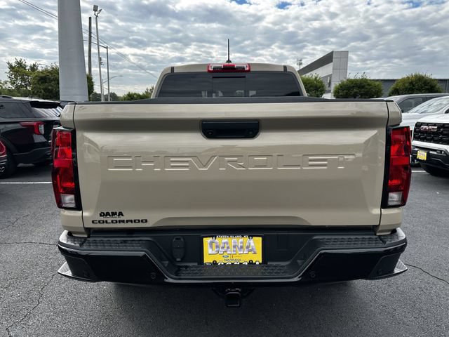 Used 2024 Chevrolet Colorado Trail Boss w/ Technology Package AWD/4WD image 6