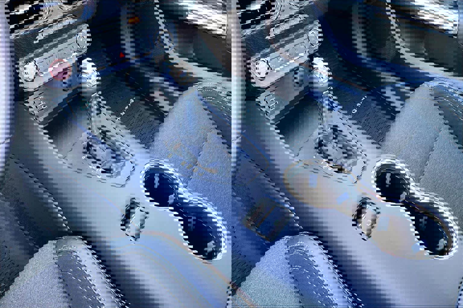 Certified 2025 Ford Mustang Coupe image 18