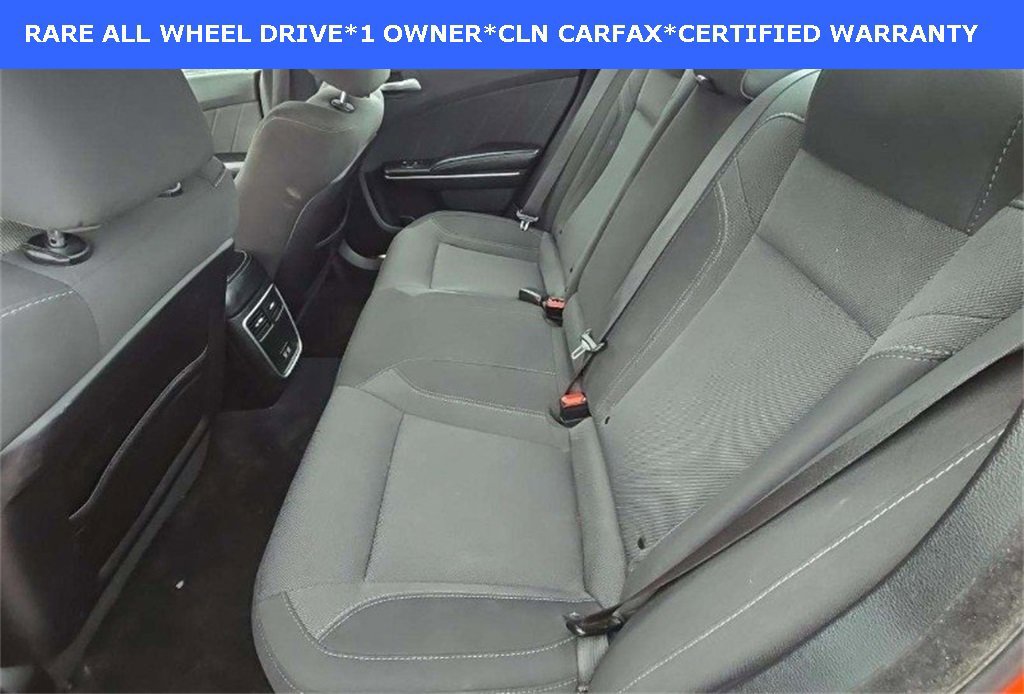 Used 2019 Dodge Charger SXT image 12