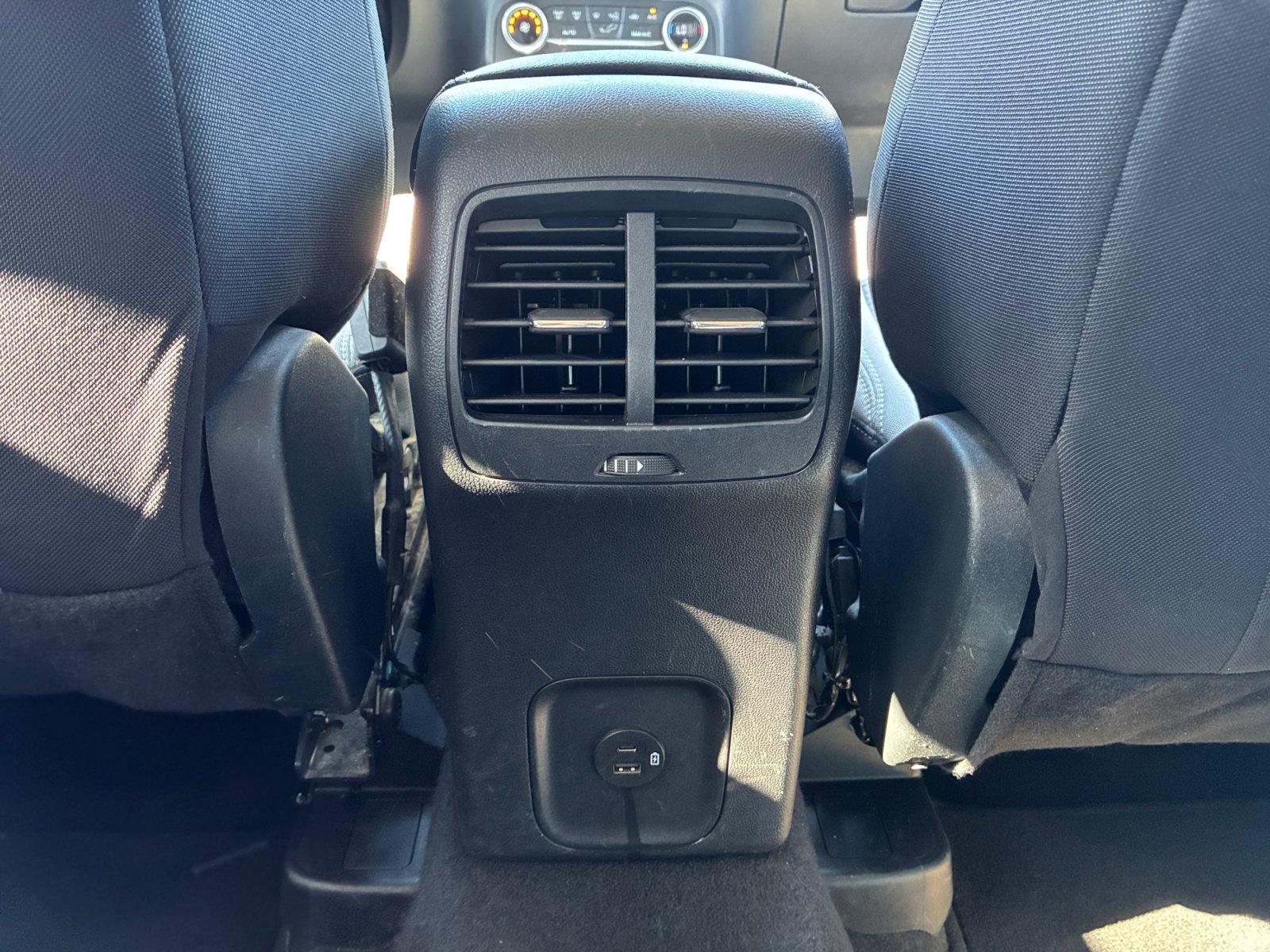 Certified 2020 Ford Escape SE AWD/4WD image 31