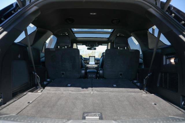 Certified 2020 Ford Explorer ST w/ ST Street Pack image 15