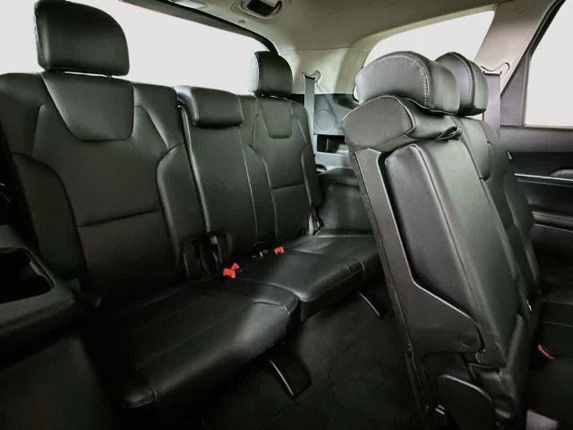 Used 2025 Kia Telluride EX X-Line AWD/4WD image 32